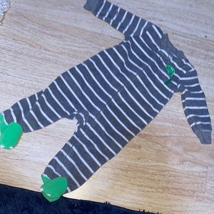 Carters zip up pajamas